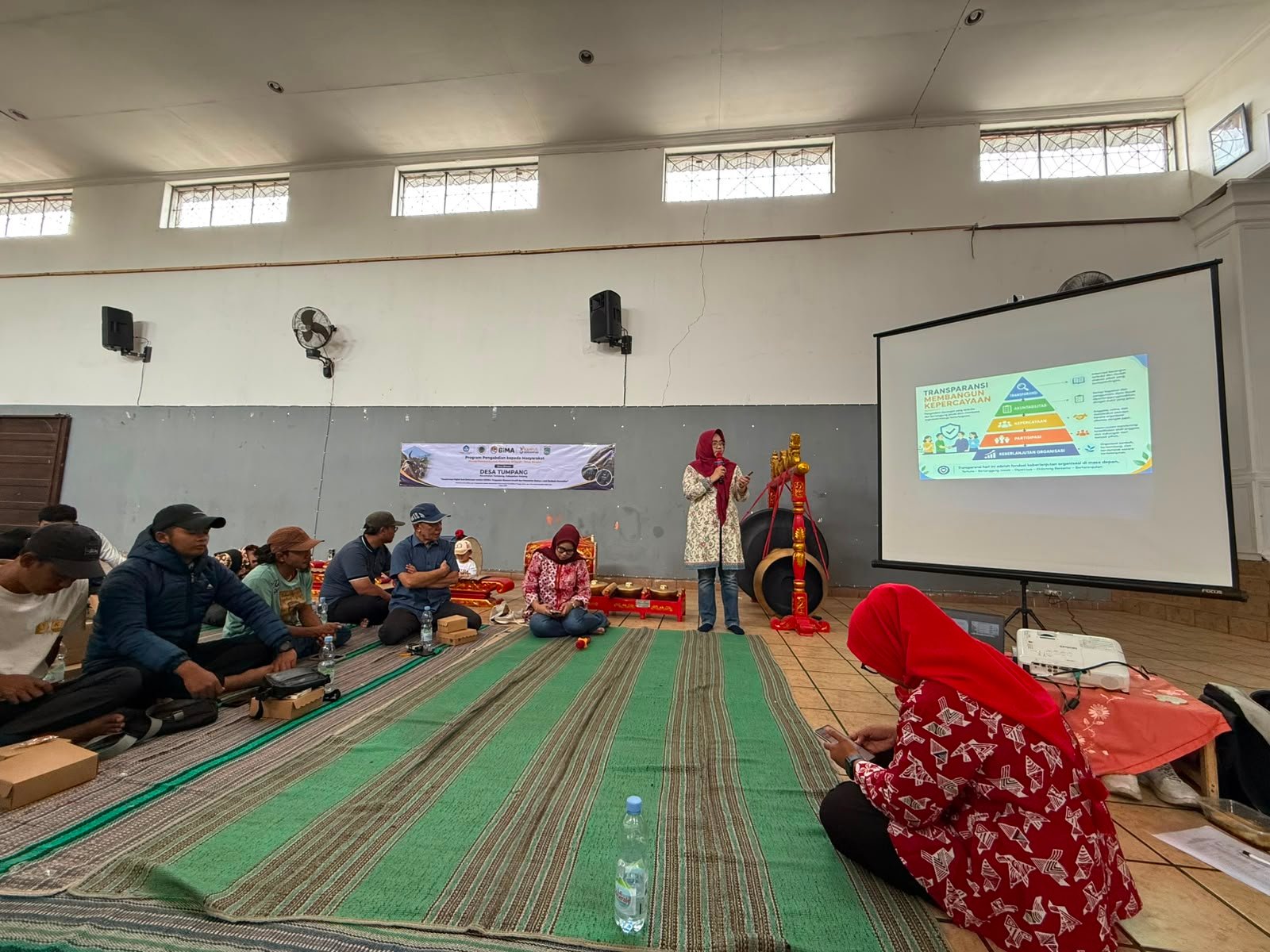 Pelatihan Pengelolan Keuangan Oleh Dr Fany dari Stikes